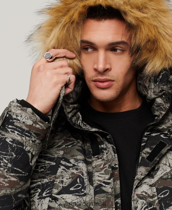 Superdry mehed kunstkarusnahast kapuutsiga everest parkjakk B2LT44547 Riietus roheline