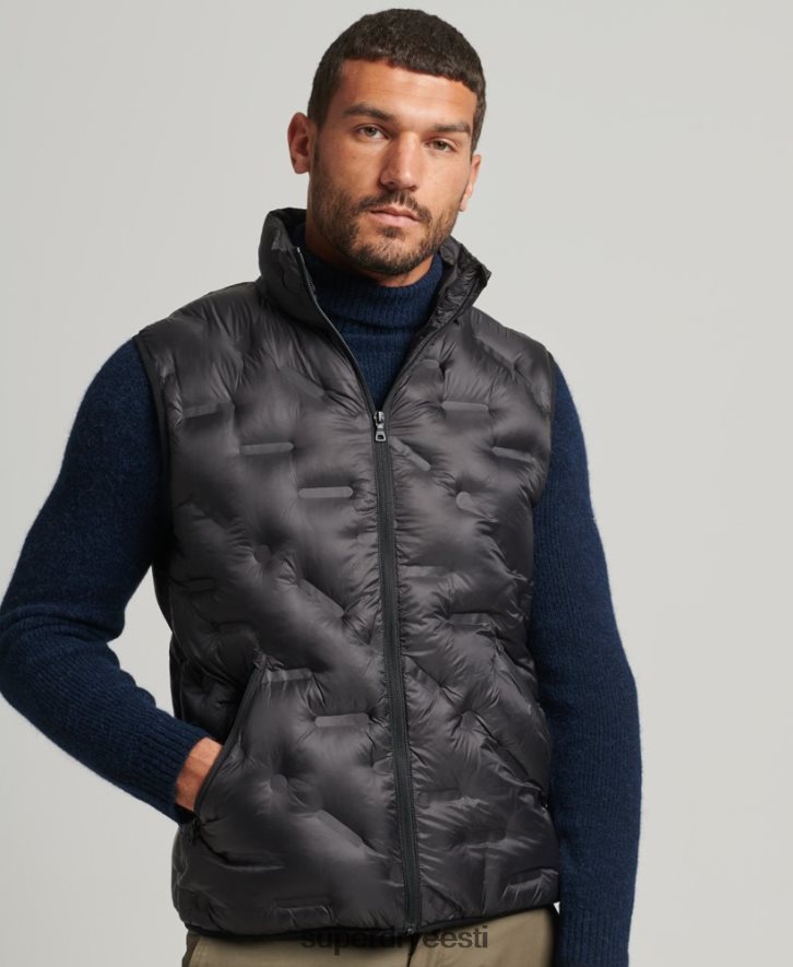 Superdry mehed lühike kerge polsterdatud vutt B2LT44476 Riietus must