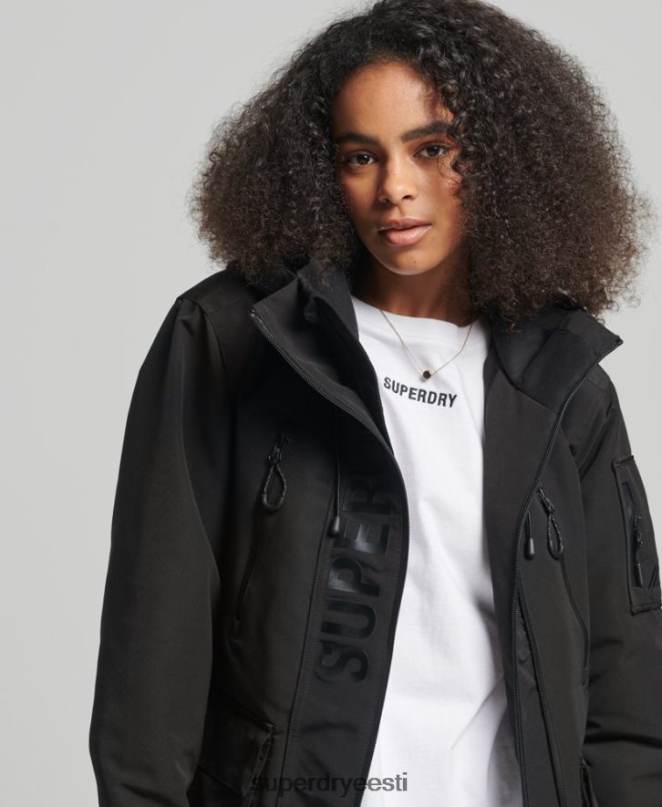 Superdry naised kapuutsiga ülim sd-tuulejope B2LT43806 Riietus must