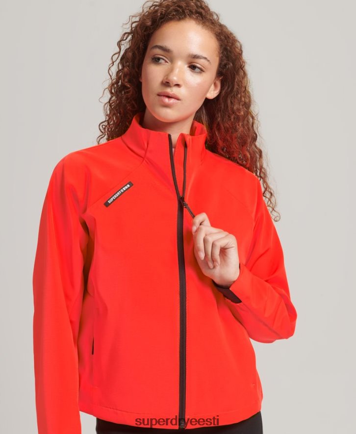 Superdry naised tehniline softshell jooksujakk B2LT43703 Riietus korallid