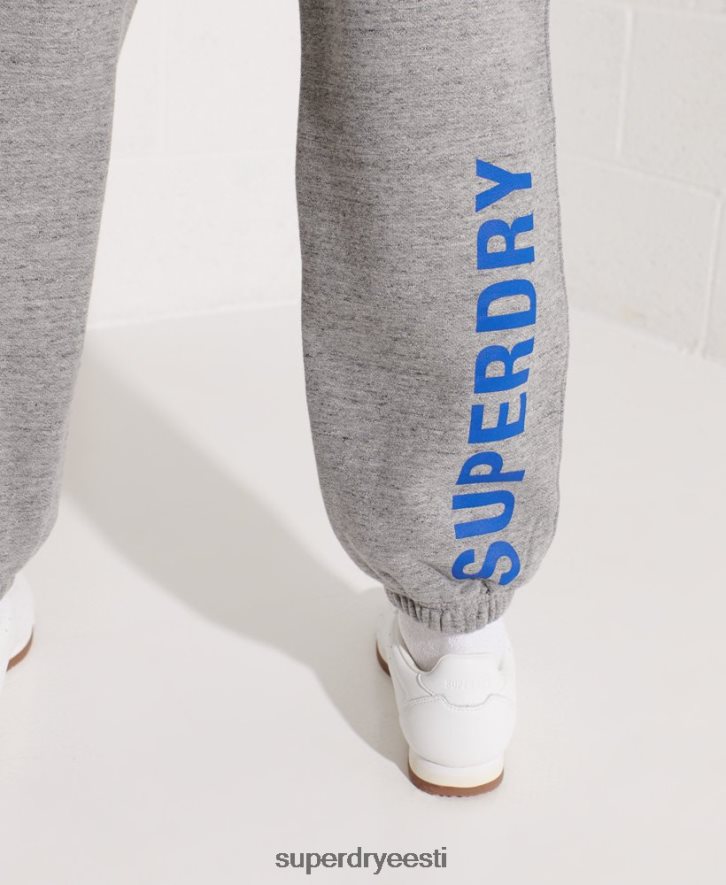 Superdry naised linna kolledži jooksjad B2LT46563 Riietus helehall