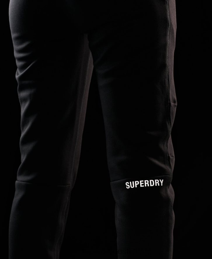 Superdry naised tehnikajooksjad B2LT43921 Riietus must